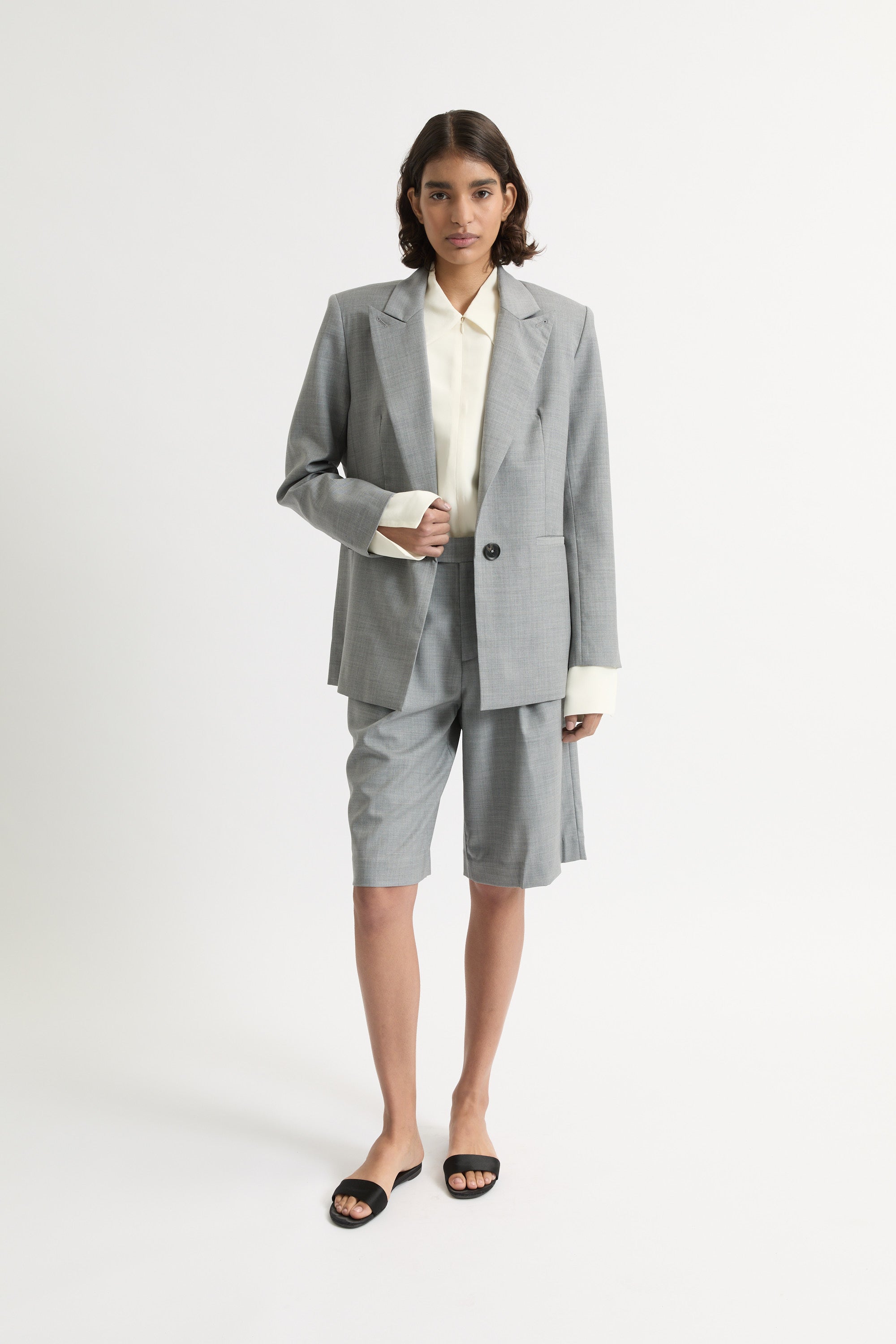 Ila merino wool shorts